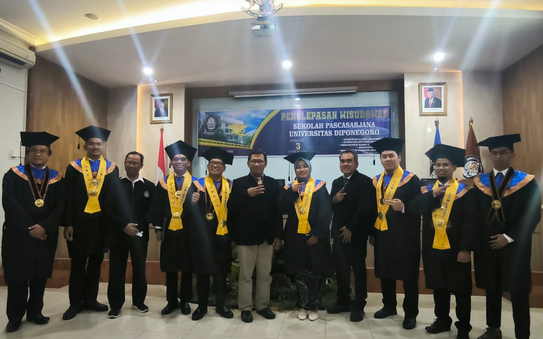 Mahasiswa Magister Energi Mengikuti Penglepasan Wisudawan dan Wisudawati Sekolah Pascasarjana Universitas Diponegoro Periode ke-175 Tahun 2024